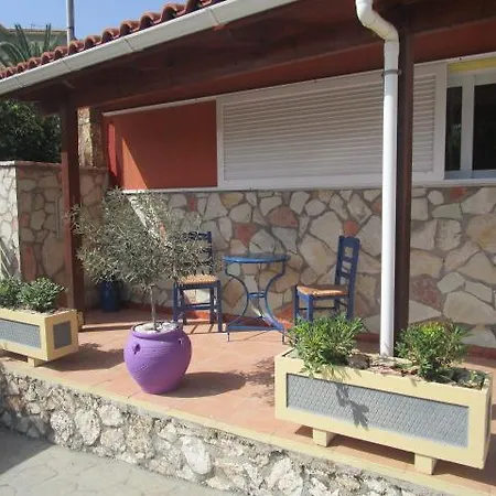 Apartment Apsedes Trapezaki (Kefalonia)